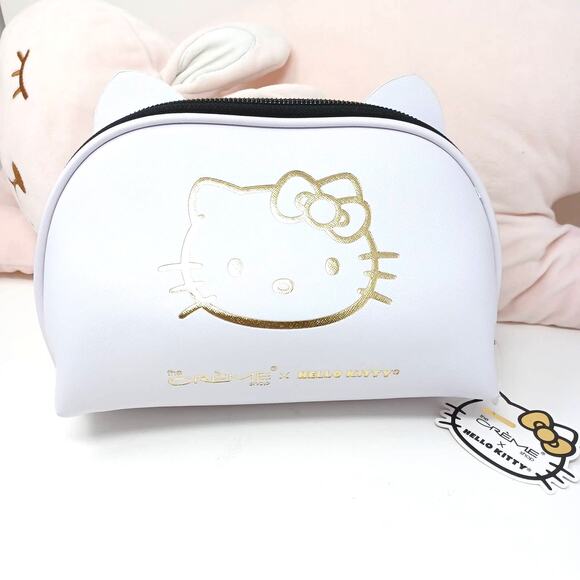 The Creme Shop x Hello Kitty Holiday Bag Limited Edition - Picture 3 of 5